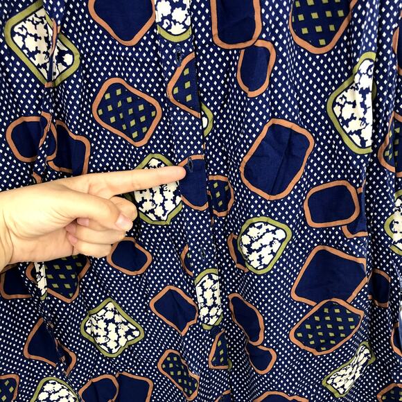 Odells Printed Button Front Midi Skirt L Drawstring Geometric Shirttail Slit - Picture 6 of 9